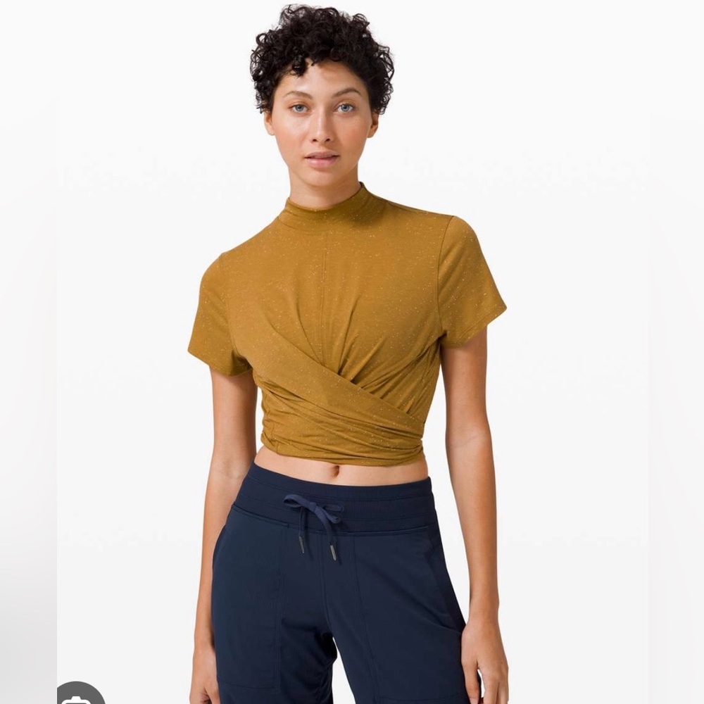 Lululemon Time to Restore Mock Neck Short Sleeve in Spiced Bronze size 10/12